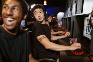 How to Effectively Master Game Mechanics for Competitive Play