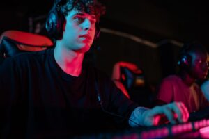 Top 10 Must-Have Gaming Gear for Serious Competitors